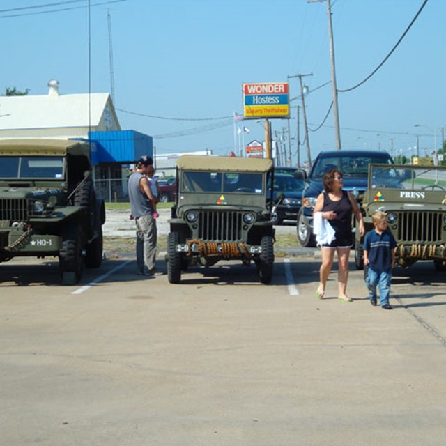 Photo of Military Drive